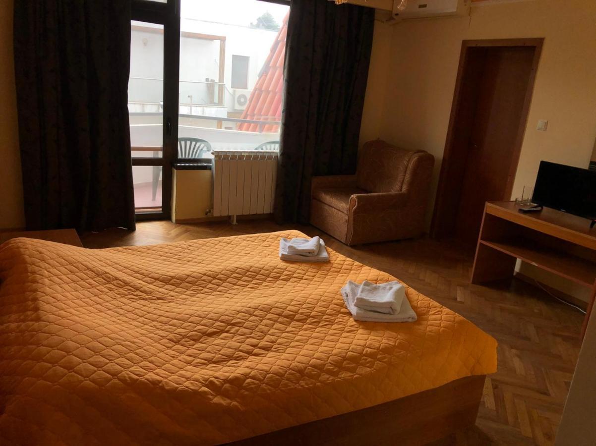 Family Hotel Saint Peter Szent Konstantin és Elena Kültér fotó