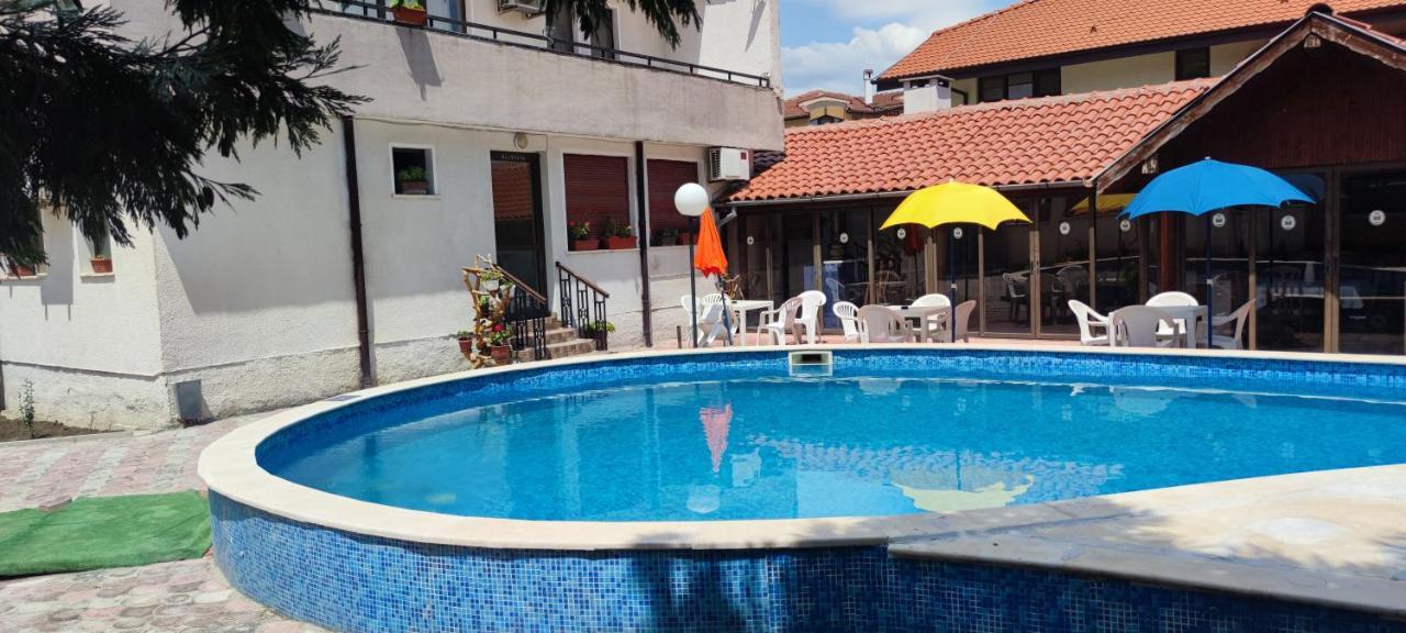 Family Hotel Saint Peter Szent Konstantin és Elena Kültér fotó