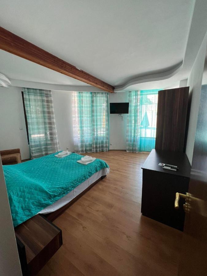 Family Hotel Saint Peter Szent Konstantin és Elena Kültér fotó